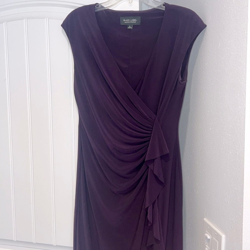 Black Label Evan Picone size 10 Purple faux-wrap dress. Excellent used condition